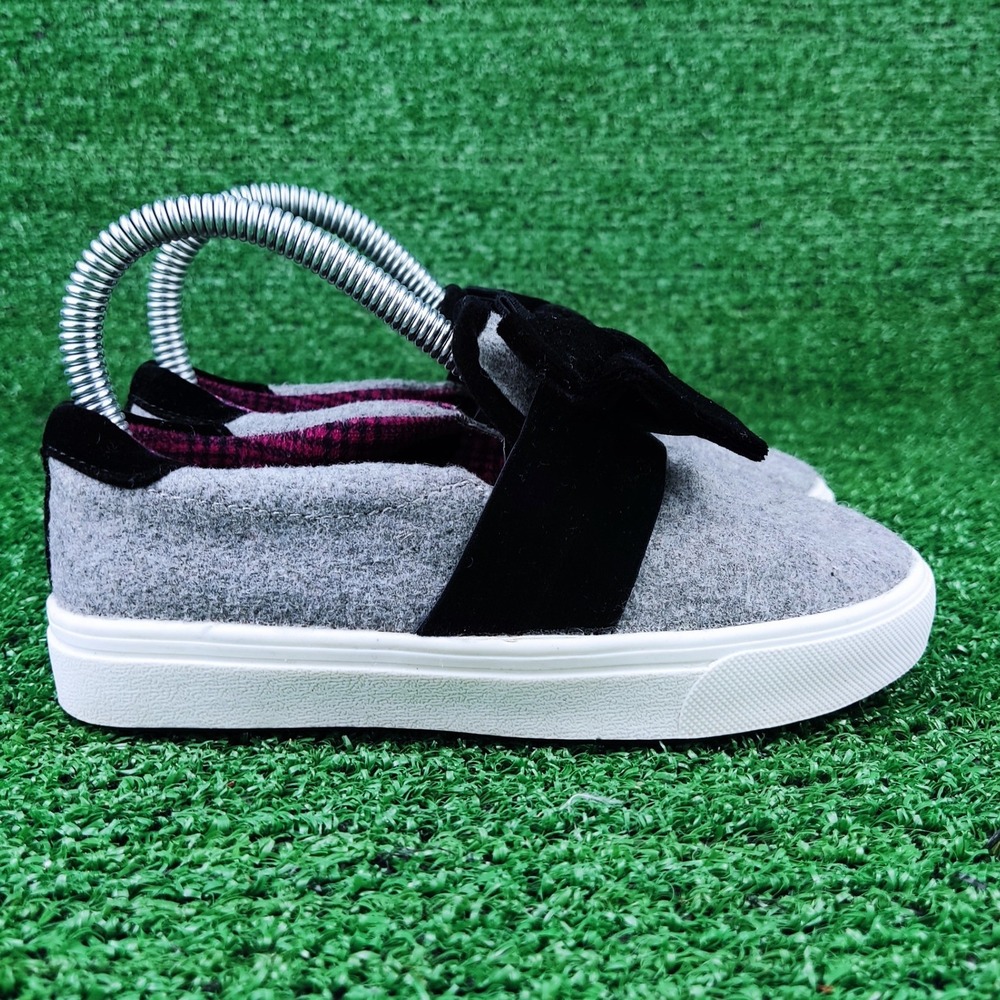 Just Buds Sneakers Girls 11 Grey Black Velvet Bow Slip On Low Top JBF17-5066